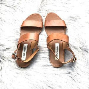 STEVEN MADDEN DONDDI LEATHER TAN SANDALS😍